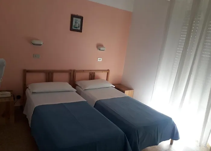 Hotel barato: Hotel Colombo