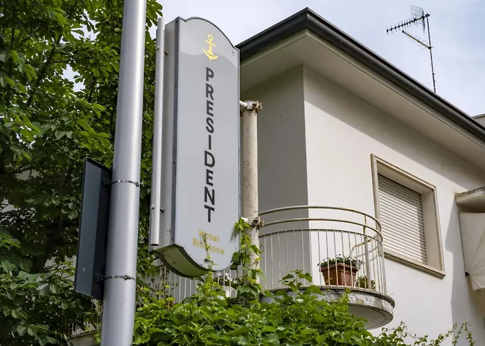 Hôtel de l'aéroport: Hotel President - Vintage Hotel In Centro