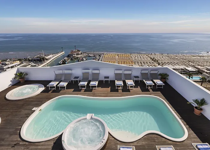 Hotel Jacuzzi: Hotel Nautico